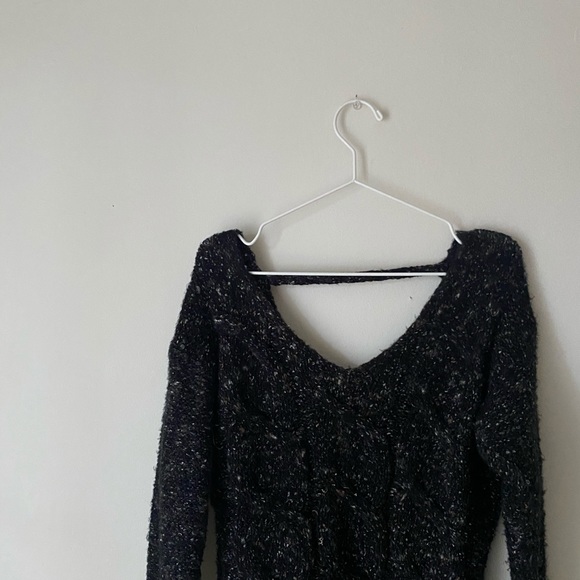 Guess Black Speckled Knit Cut Out Sweater - Picture 9 of 10
